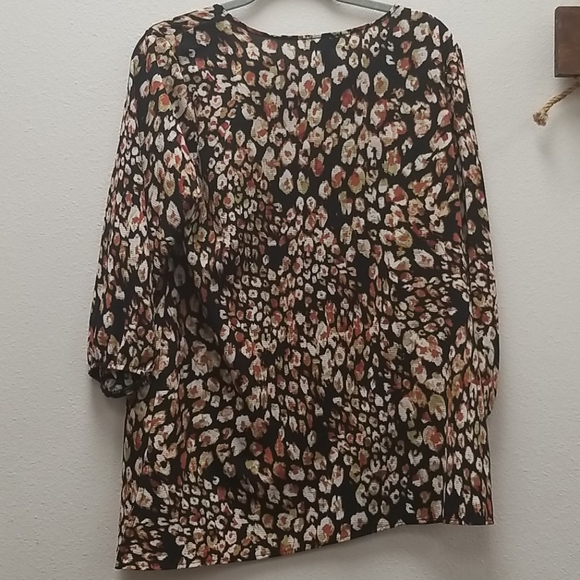 Size L VGUC I.N. Studio top - Picture 4 of 4